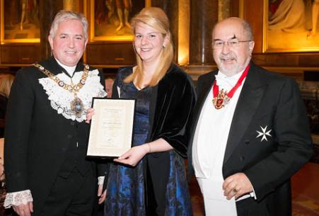 Sophie Littlewood receiving the Geoffrey Bond Travel Award 2015